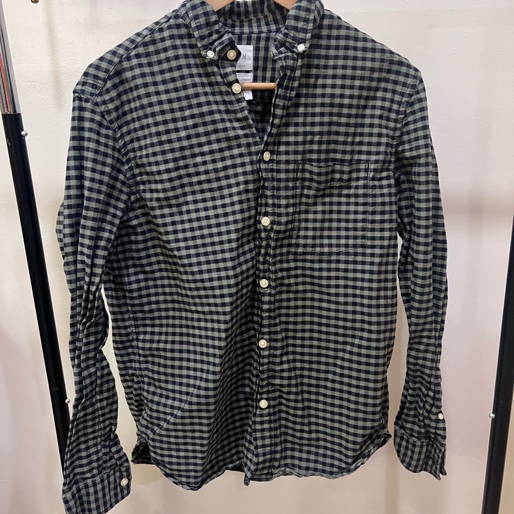H&M Men's Black & Greeb Checked Button-Down Shirt